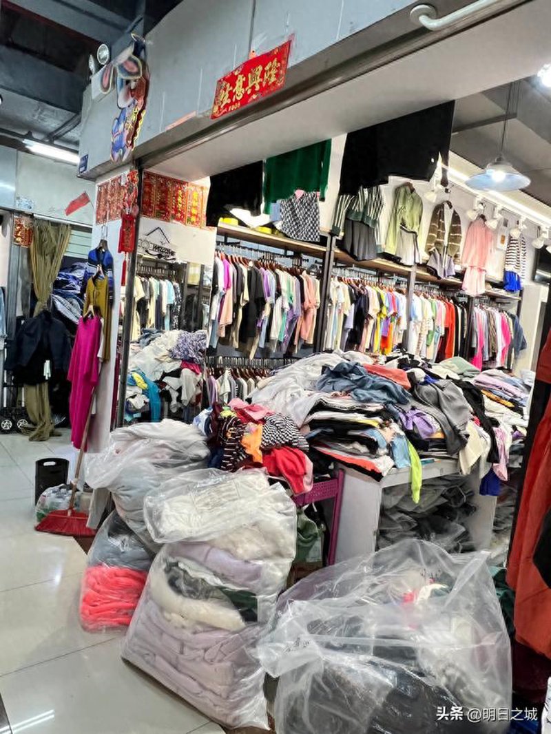 服装加工定制：一场时尚与需求的较量